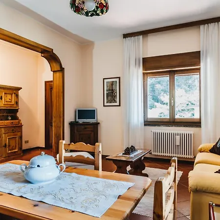 Villa Dervio דרביו